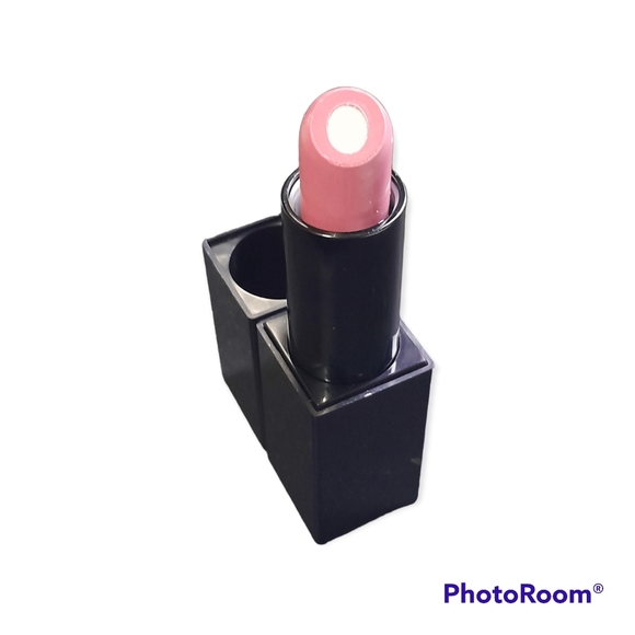 ⭐️Host Pick⭐️ Zing Beauty Tinted Lip Balm and Lip Gloss Set - Picture 2 of 8